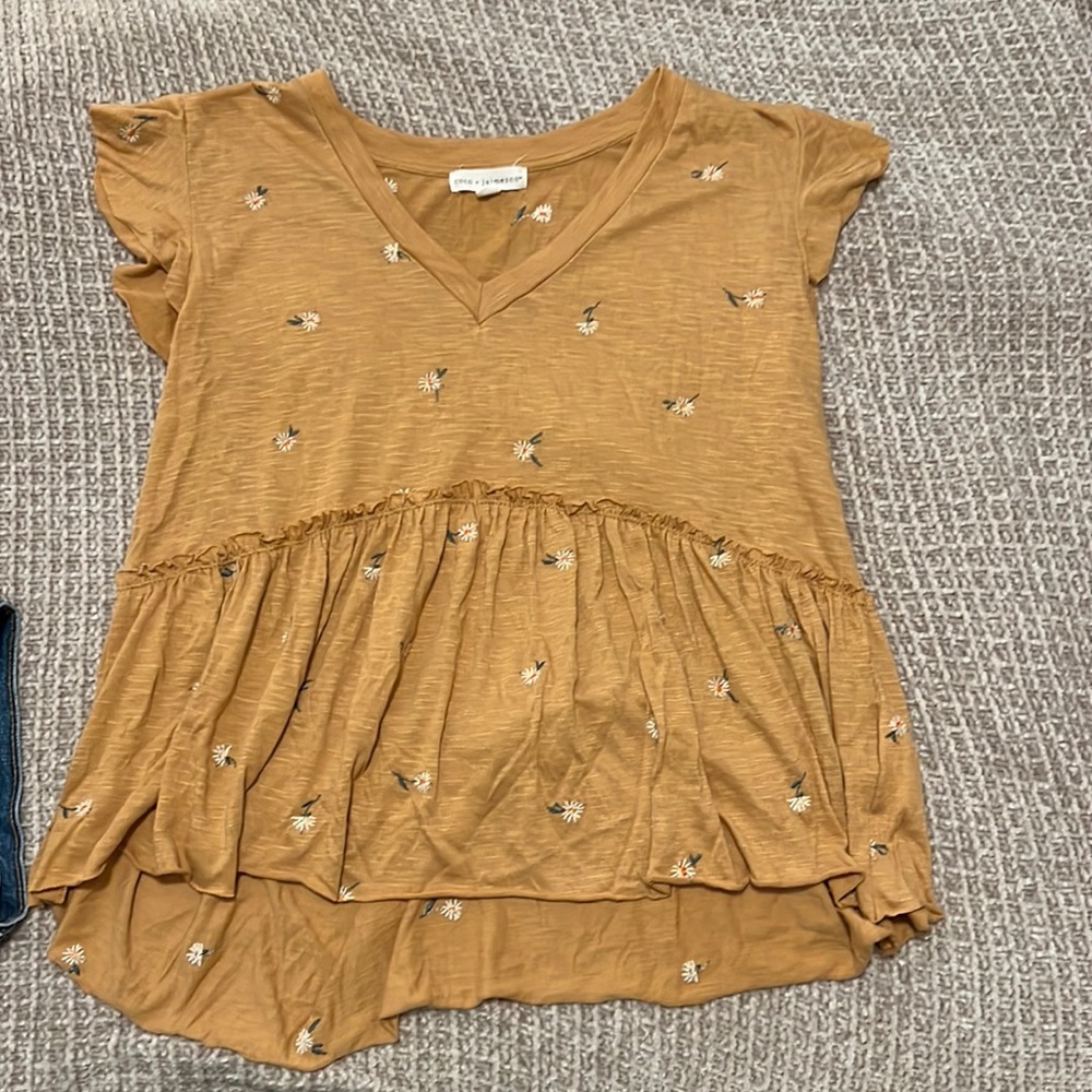 bought from a boutique (Francesca‘s)